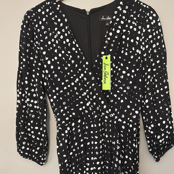 Beautiful Sam Edelman Black white Polka Dot Wrap Dress Size 6 NWT - Picture 3 of 8